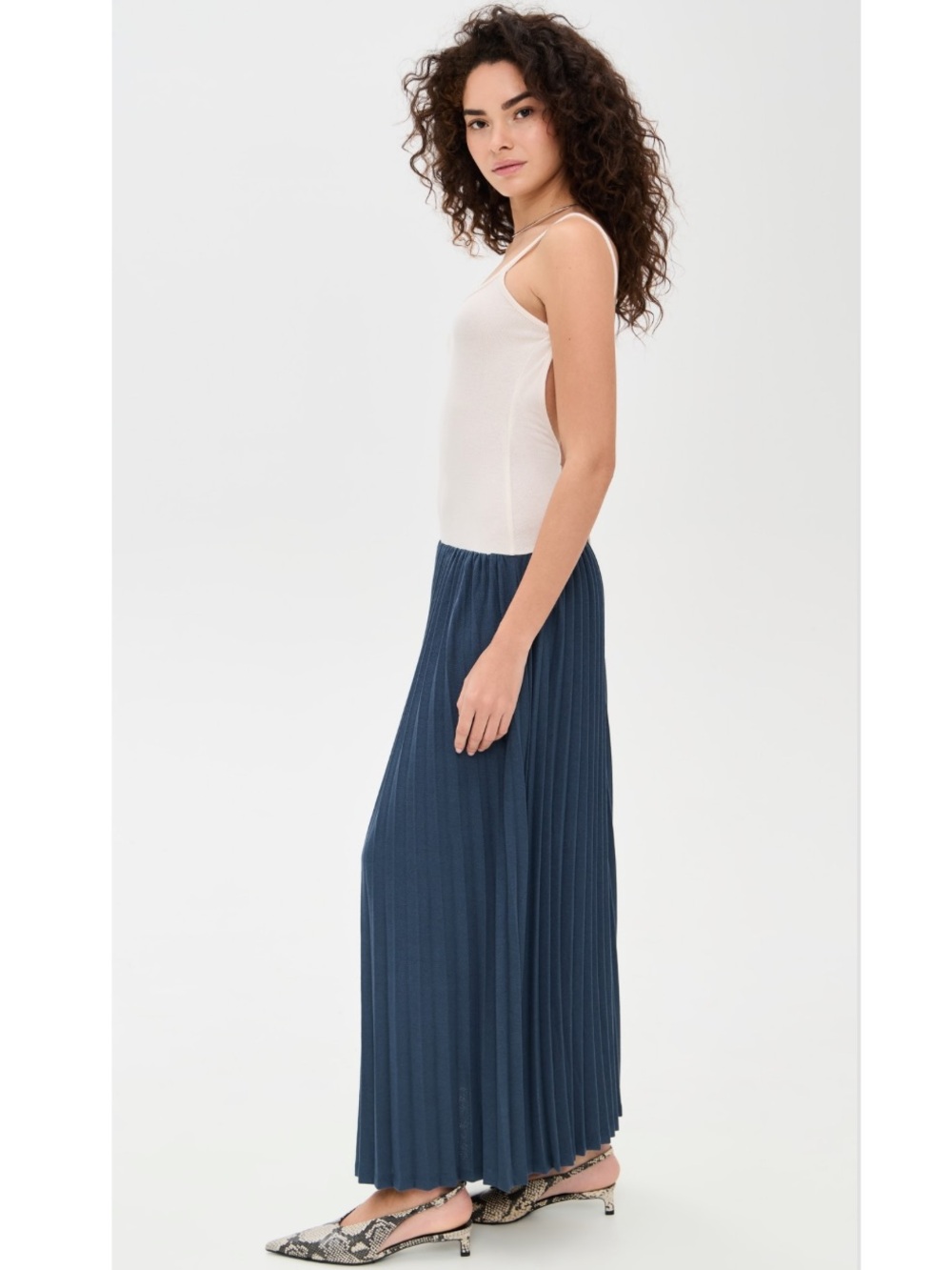 Lioness Renaissance Pleated Maxi Dress Cream Navy Blue New! - Picture 5 of 13